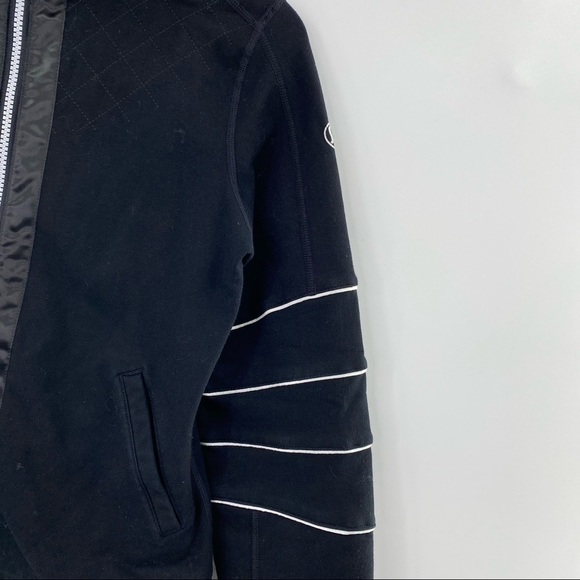 Lululemon Black Zip Up Jacket Size 4 With White Line Detail Quilted - Picture 2 of 6